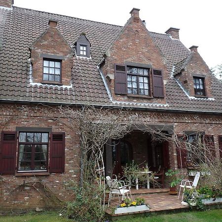 B&B 'T Nieuw Lijsternest Wezembeek-Oppem Exterior foto