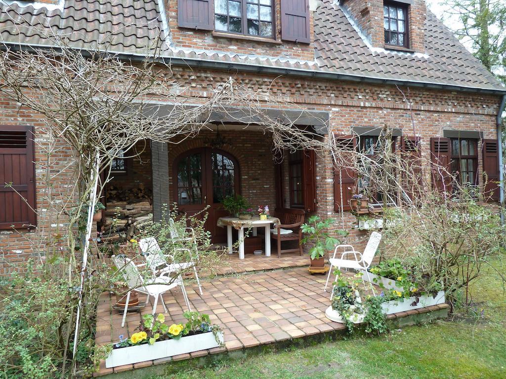 B&B 'T Nieuw Lijsternest Wezembeek-Oppem Exterior foto